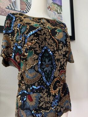 INCREDIBLE Vintage 80s Black Tie 100% Silk Fully Beaded Statement Top Sz Medium